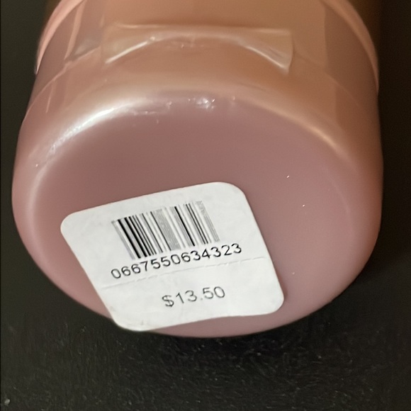 Bath and body works. - Picture 3 of 3